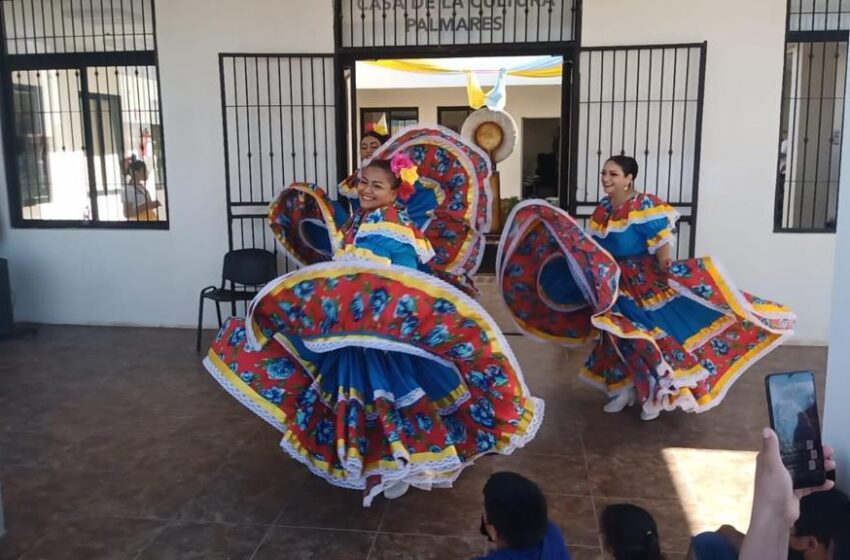  HARÁN KERMÉS CULTURAL EN CASA DE LA CULTURA DE LA COLONIA “VIVEROS”