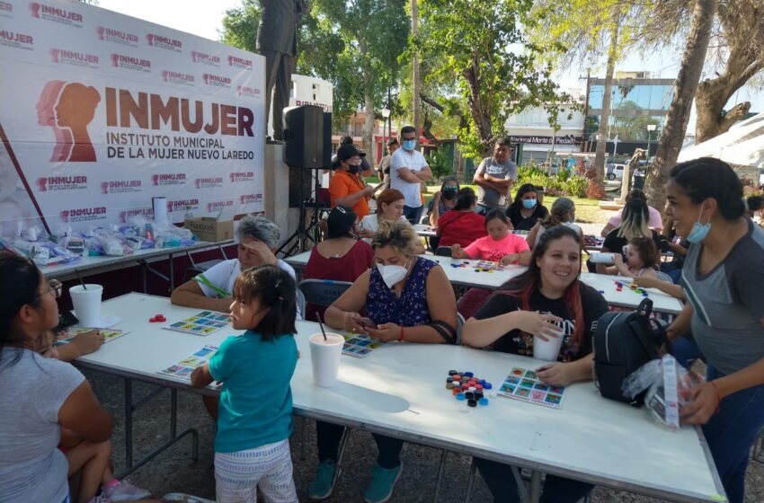  Mujeres emprendedoras se suman a proyecto de Mercadita Feminista convocado por el INMUJER