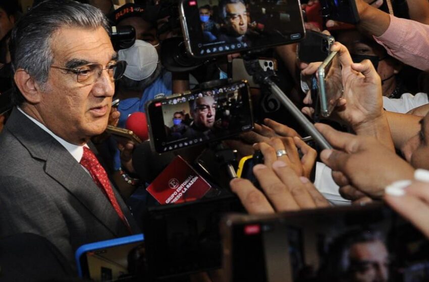  Entregan nombramientos en la SEDUMA