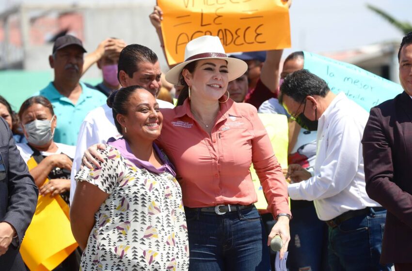  DESTACA CIUDADANÍA DESEMPEÑO DE GOBIERNO MUNICIPAL Y ALCALDESA CARMEN LILIA CANTUROSAS