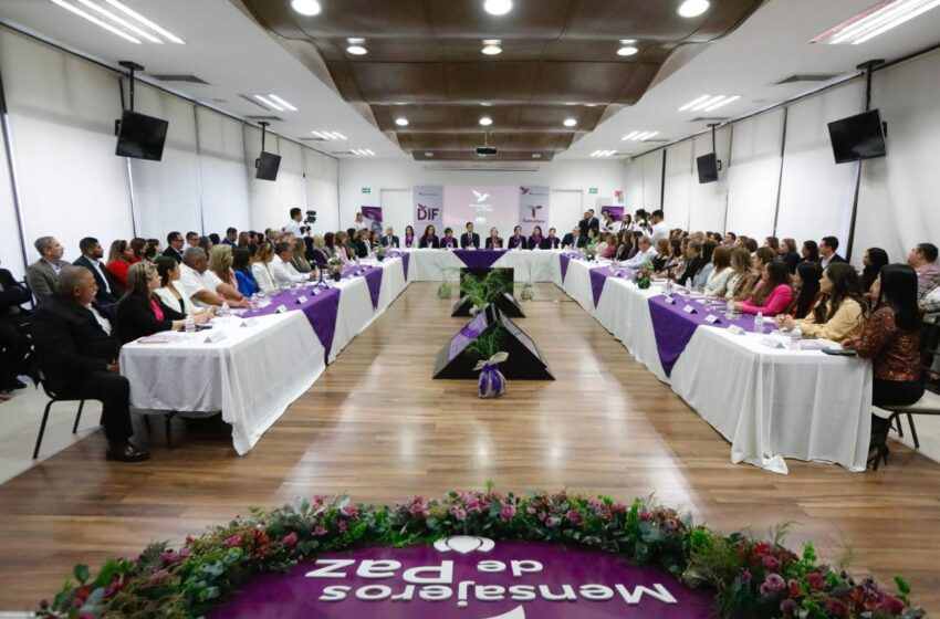  Exhorta María de Villarreal a DIF municipales a ser mensajeros de paz y felicidad