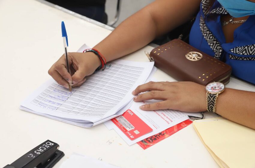  ANUNCIA GOBIERNO MUNICIPAL FECHAS DE ENTREGA PARA TARJETA BANCARIA DE BECA UNA NUEVA ERA