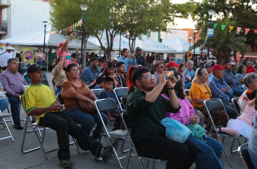  PROMUEVE INMUJER A EMPRENDEDORAS LOCALES CON MERCADITA FEMINISTA