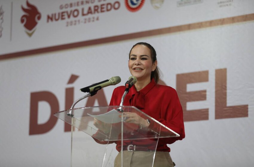  CONSOLIDAN SINDICATOS Y CARMEN LILIA CANTUROSAS ALIANZA POR DESARROLLO DE NUEVO LAREDO