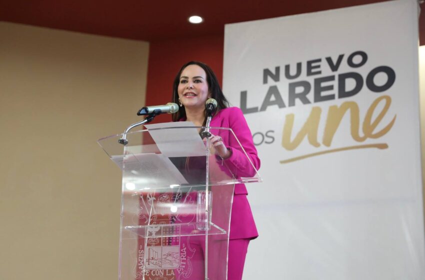  ANUNCIA ALCALDESA CARMEN LILIA CANTUROSAS BONOS PARA MAESTROS DE NUEVO LAREDO