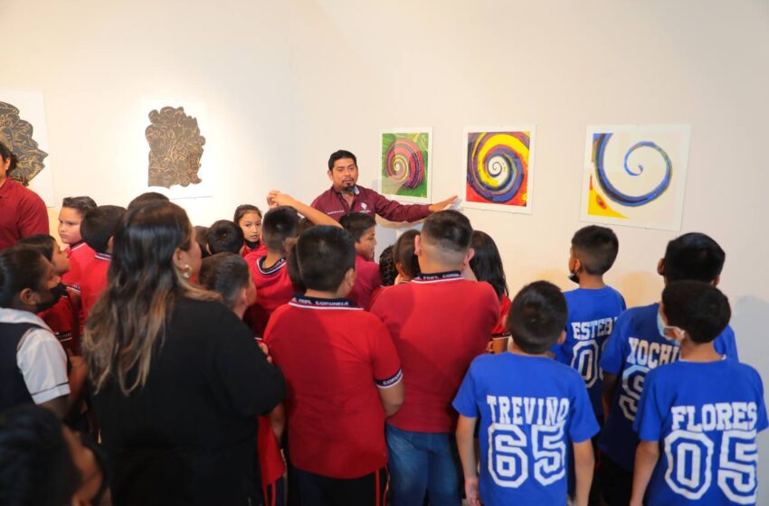  DISFRUTAN ESTUDIANTES VISITAS GUIADAS EN MUSEOS DEL CENTRO CULTURAL