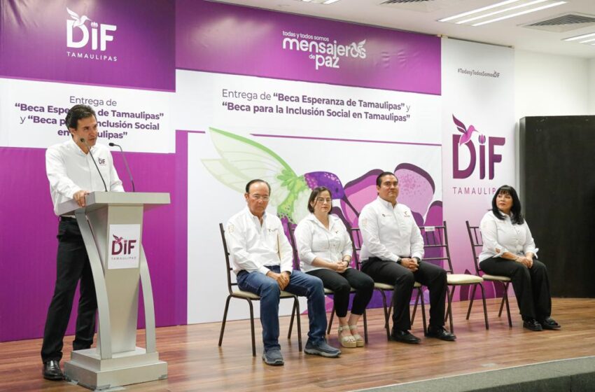  Entrega DIF Tamaulipas más de mil 800 becas en beneficio de la población vulnerable de los 43 municipios del estado