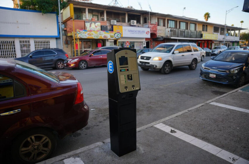  NUEVO LAREDO MODERNIZA SU SISTEMA DE ESTACIONAMIENTO CON NUEVOS PARQUIMETROS INTELIGENTES