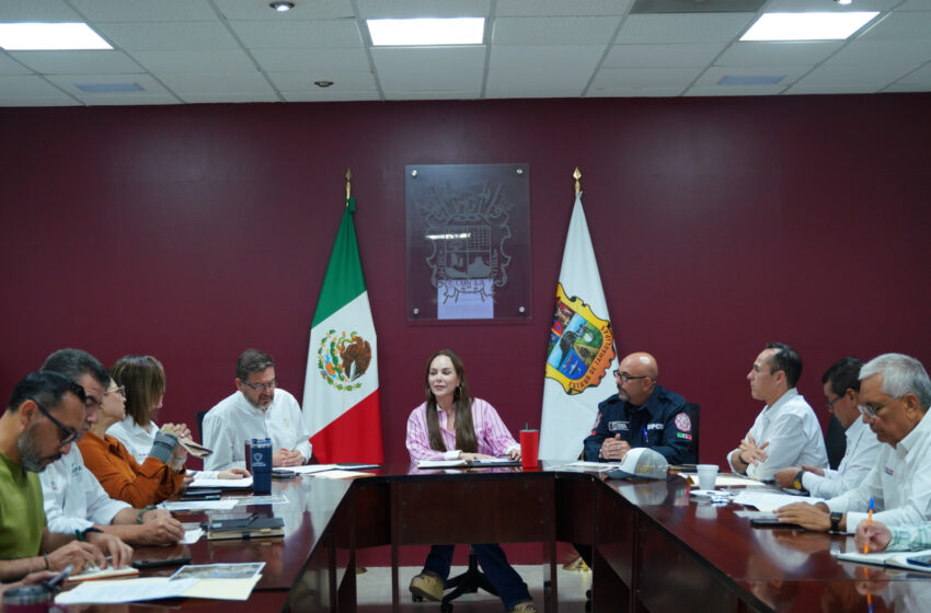  COORDINA ALCALDESA CARMEN LILIA CANTUROSAS REUNIÓN OPERATIVA PARA PREVENIR AFECTACIONES ANTE PRONÓSTICO DE FUERTES LLUVIAS