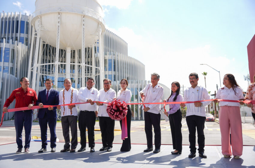  AMÉRICO Y CARMEN LILIA ABREN UNA VENTANA HACIA LAS ESTRELLAS EN NUEVO  LAREDO